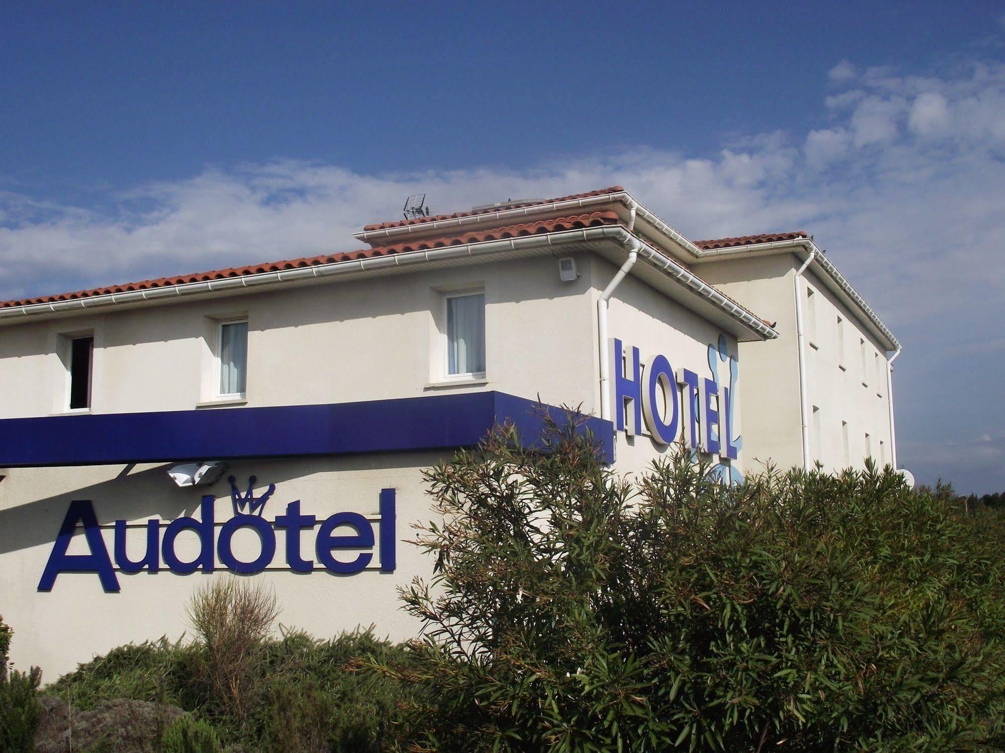 Audotel Carcassonne Ngoại thất bức ảnh