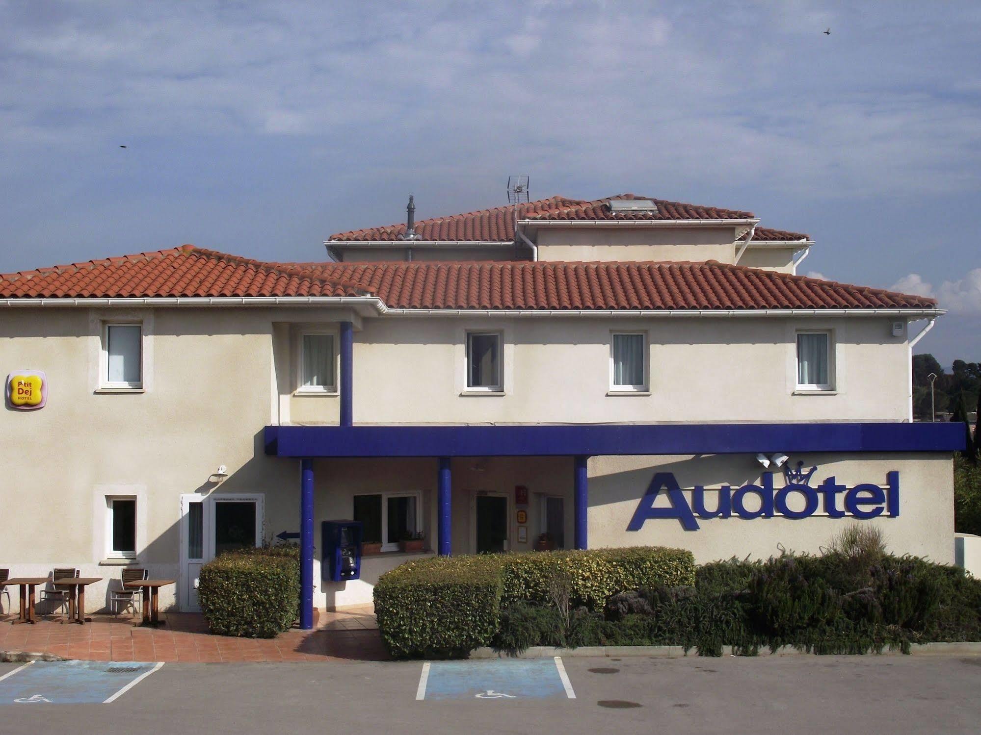 Audotel Carcassonne Ngoại thất bức ảnh