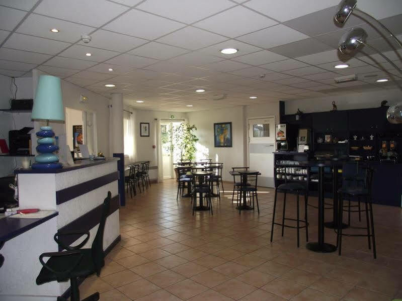 Audotel Carcassonne Ngoại thất bức ảnh